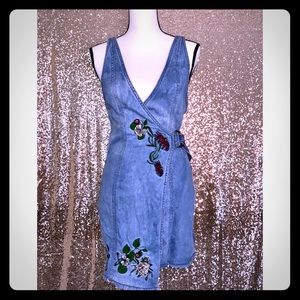🚨SOLD🚨Denim Floral Wrap Dress